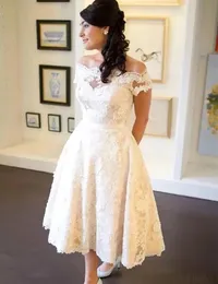 Abiti da sposa avorio Abiti da sposa bianchi Una linea formale senza maniche Applicazione di perline Cerniera personalizzata Allacciatura Taglie forti Nuovo pizzo con spalle scoperte Lunghezza tè