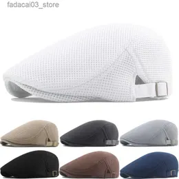 Ball Caps 2023 NOWOŚĆ Summer Męska Kapelusz oddychający Mesh Newsboy Cap Outdoor Gorro Hombre Boina Golf Hats Fashion Solid Flat Caps for Women Q240116