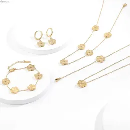 Halskettenarmbandohrringe Gold nicht verblüffender Edelstahl Glücksgrasschmuck für Frauen Geschenke