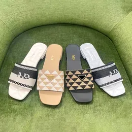 Luxurys flip flops triangle Summe beach Sandal Prad tazz slippers Embroider Fabric Slide fashion Casual shoe Designer slider Leather Sandale woman Men loafer shoes