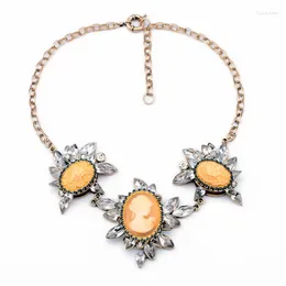 Anhänger Halsketten Designs Blg Halskette für Frauen Vintage Goldfarbene Ketten Trendiger Schmuck Geschenk