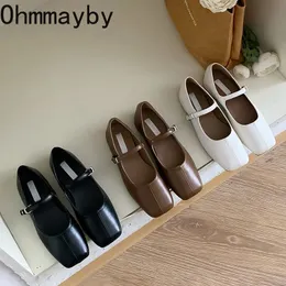 Loafers Kadın Ayakkabıları Kadın Modaya Sokak Toka Tek Ayakkabı Kadın Moda Kızlar Mary Jane Ayakkabı Elengt Flats Topuk Ayakkabıları 240116