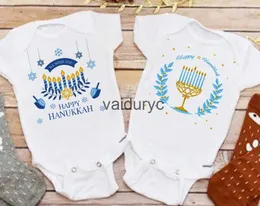 Rompers Happy Hanukkah nyfödd baby sommaren Rompers spädbarns kropp kort ärm baby jumpsuit chanukah outfit baby pojke flicka kläder bodysuit h240508