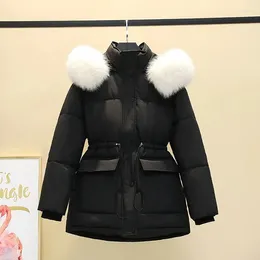 Trench da donna 2024 Inverno femminile di media lunghezza coreano sottile con cappuccio spesso piumino di cotone giacche vestiti moda tutto-fiammifero addensare cappotto