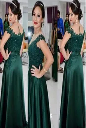 Splendido abito per la madre della sposa verde smeraldo Collo trasparente con perline Applicazioni di pizzo Abito formale per la madre dello sposo Abito per gli invitati al matrimonio 2020 P4188797