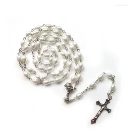 Hänge halsband qigo vit imitation pärla rosenkrans cross halalce för män kvinnor vintage heliga gral religiösa bröllop smycken