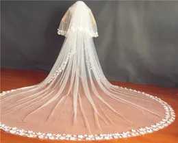 2020 Blush Face Wedding Veils Two Layers spetsapplikationer bröllop hårtillbehör anpassade 3D -blommor brud vil1549591