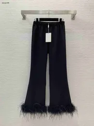 Luxuriöse Damenhose, Designer-Damenmode, Reißverschluss, elastische Taille, schlanke Micro-Trompeten-Freizeithose, 17. Januar