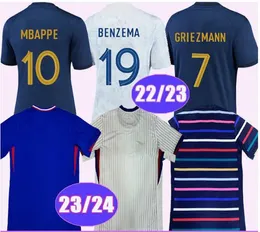 Fransız kulübü tam setler fransız forma futbol formaları 2023 2024 Giroud Mbappe Griezmann Saliba Pavard Kante Maillot de Ayak Equipe Maillots Çocuk Kiti Erkekler Futbol Gömlek