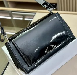 Hochwertige Umhängetaschen für Damen, Handtaschen, neue Saturn-Krokodilmuster, lackiertes Leder, Handknödeltasche, Betty Crossbody Vi für Valentinstag, Muttertag