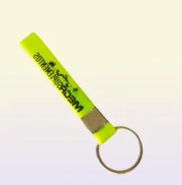 200PCSlot High quality custom screen printing logo rubber keychain for gifts Y0819012015916