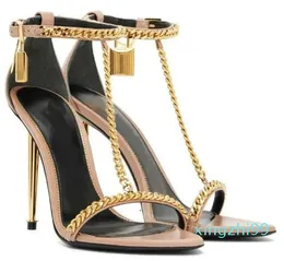 Sommar lyxig guldkedja länk Fords Sandaler skor kvinnor hänglås spetsiga nakna hög klackar dam bröllop gladiator sandalier