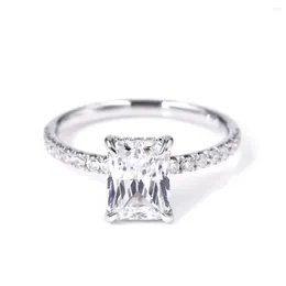 حلقات الكتلة Tianyu Gems 6x8mm Emerald Cut Moissanite 14k خاتم الذهب الأبيض للنساء 2CT D VVS مشاركة الماس الزفاف