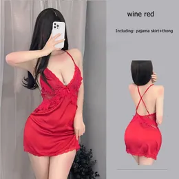 Sexy And Fun Deep V Sling Sleeping Dress Water Dissolved Flower Pure Desire Wind Cross Exposed Strap Chest Cushion Sleeping 240117