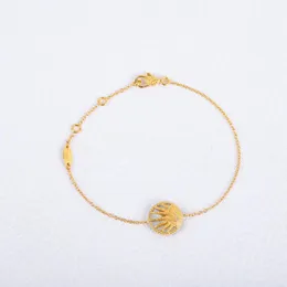 Die neue Sonne-Mond-Stern-Halskette mit Glücksanhänger-Schmuck besteht aus Perlmutt-Sterlingsilber mit einer Dicke von 18 Karat Gold und hochwertigem Halsband 3906428