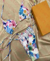 Модный женский комплект бикини, жаккардовый купальник-стринги, летний уличный женский купальный костюм, пляжная одежда5189307