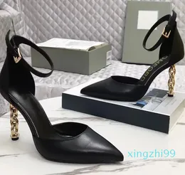 Elegante marca D'Orsay Sandali da donna Scarpe da donna Slingback Tomsford Lady Chain Heels Party Abito da sposa Décolleté con punta a punta Scatola originale