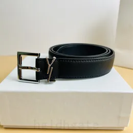 Cintos de couro para mulheres designer fino cinto de luxo moda casual feminino ceinture jeans cintura decorar casual tranquilo designer cinto bronze carta fivela hg026