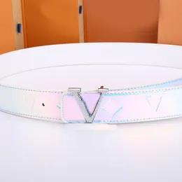 Kadınlar için Kemerler Tasarımcı Renkli Lüks Kemerler Kaplamalı Gümüş Altın Harf Düz Tepeli Ceinture Luxe 3.8cm Genişlik Lazer Deri Kemer Klasik HG080