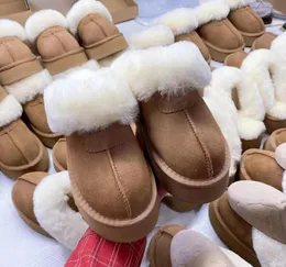 designerskie puszyste buty śniegowe mini kobiety zima UG australia platforma tasman UG but fur