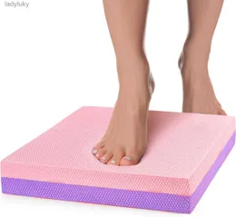 Yogamattor TPE Balance Pad Non Slip Little Yoga Mat Trainer Foam Board for Physical Therapy Kne Ankel Övningar Stabilitetsarbetet Workoutl240118