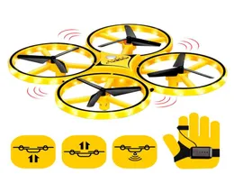 Elektrikli uzaktan kumanda simülatörleri oyuncak jest kontrolleri Drone Uçan Oyuncaklar RC Quadcopter UFO Uçak El Sensör Dronları 360 ° FLIPS2680162