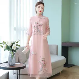 Ethnic Clothing Women Cheongsam Improved Dress Retro Elegant Embroidery Long Dresses Floral Party Chinese Female High Quality