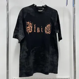 Paris Estilo Gótico Letras Imprimir Buraco Quebrado Lavado Vintage Tee Oversize Designer Camiseta Primavera Verão Moda Casual Skate Homens Mulheres Camiseta 24ss 0118