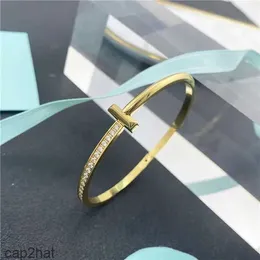 Bangle 18K Gold Plated t bracelet s jewelry luxury bangle wire rose silver pink blue creative heart classic unisex party stainless steel men women YZ6N