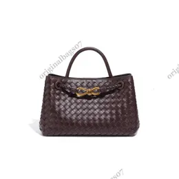 7A handbag designer shopping bags Andiamo medium tote bag Women shoulder bag Woven calf leather Fashion crossbody bag Luxury handbag New 2023