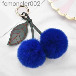Keychains Fake Fur Key Chain Fashion Cute Cherry Keychain for Women Lover Car Bag Pendant Jewel Girl Gift O2XA