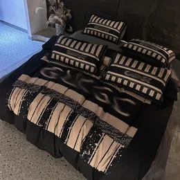 デザイナーの寝具セット豪華な印刷された4ピースのベッドシートセットのベッドシーツの家の寝具