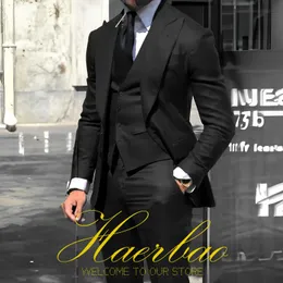 Черный мужской костюм, деловой офисный пиджак, брюки, жилет, комплект из трех предметов, облегающий наряд, свадебный смокинг для мужчин, одежда на заказ 240117