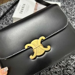 Teen Triomphes Designer Bag Leature Leature New Triumphal Arch Box Tofu Tofu Ageed Flower Underarm Stick Single Counter Cross Square Square for Women