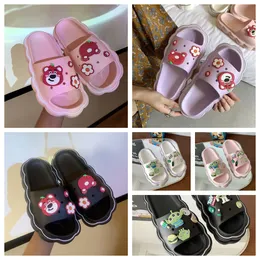 Designer Hot Selling Summer Comfort Slippers Women's Sandals Outdoor Beach Slippers Desert Ararat Cartoon Flower Bear Slippers