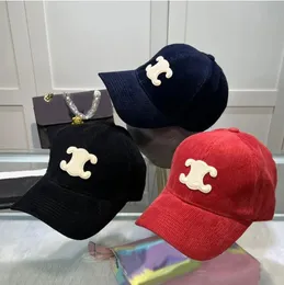 Casquettes de baseball de printemps en velours côtelé avec grandes lettres brodées pour hommes et femmes, chapeaux de créateurs, chapeaux de rue, bonnets en velours côtelé rouge, 3 couleurs -3