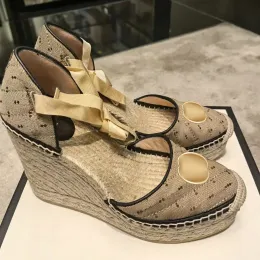 Grov hög häl sko sommar loafer designer solig espadrille sexig sandal tjock plattform män hög kvalitet skor toffel band promenad kvinnor mule sandale glidreglage