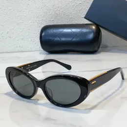 السيدات النظارات الشمسية الفاخرة مصممة للعلامة التجارية سيدات أسود كات العين الأزياء النظارات الشمسية 5515