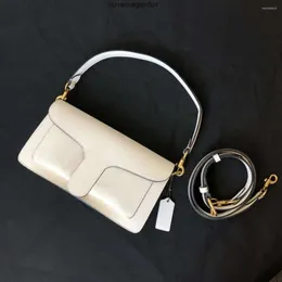 2023 bolsas de luxo das mulheres tote designer moda bolsa mão amarrada saco único ombro axila couro axilas saco aaaaa