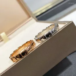 Anelli a grappolo Anello in osso di serpente nudo classico europeo in argento sterling 925 per regalo di gioielli di marca di moda di lusso minimalista da donna