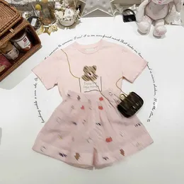Nya barn kortärmad kostym sommar Härlig rosa baby spårdräkter storlek 90-160 flickor t-shirt och randtryck shorts jan20