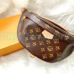 Classic Embossing Fashion Bags Leather Designers Luxury Cross Body pochette classic Shoulder Belt purse pocket handbags travel chest bags