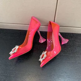 2024 Amina Muaddi Begum Clear PVC Pumps Shoes Crystal-Embellished Spool Spool Spool Heels Sandals Slip-On Chaussures女性Luxurysデザイナードレスシールイブニングヒール