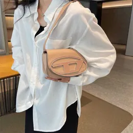 Versión de moda y personalizada axila 2023 novedad de verano estilo versátil bolso de hombro tipo bandolera para mujer 6125