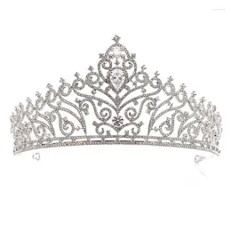 Hårklipp Fashion Crystal Zircon Crown Elegant Wedding Accessories Utsökta smycken Party Birthday Na