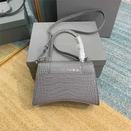 Домашняя кожаная женская сумка, новая косая сумка на одно плечо, крокодиловые песочные часы, модные маленькие квадраты 7889