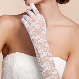 New Arrival Fashion Length Fingertips Glove Lace Bridal Gloves/Party/ Evening Gloves 305