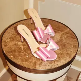 Mach Mode Satin Hausschuhe Frauen High Heels Luxus Designer Sandalen Elegante Schleife Wasser Diamant Dekoration Party Hochzeit Schuhe