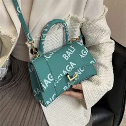 Kleur! Luxe handtassen Tote Bag Zandloper handtas Zilveren handvat bakken Schoudertassen Bling Shopping dames CrossBody portemonnees 7889