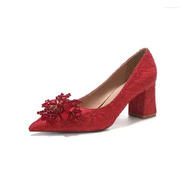 ارتداء أحذية الصين من الأعشاب الضارة للأحذية بيموث سوبر عالية الكعب سيدة أحذية العلامة التجارية للنساء نقطة الأزياء الدانتيل قطعة قماش مطاط وحيد GH188